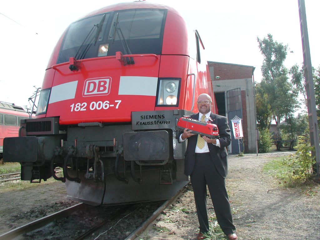 Locomotive Piko Taurus Siemens Voie G - Modèle Réduit D'occasion