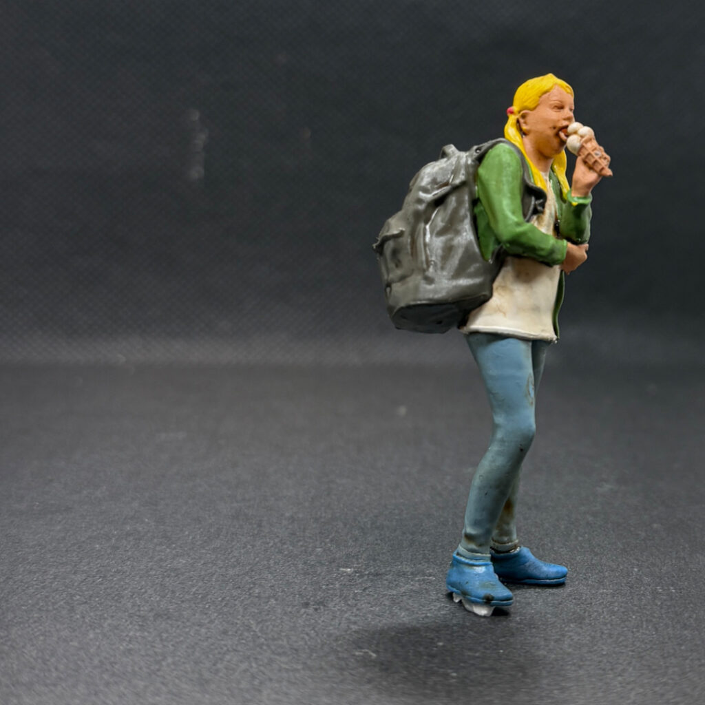 Figurendesign Volker Bauer - Eiskind