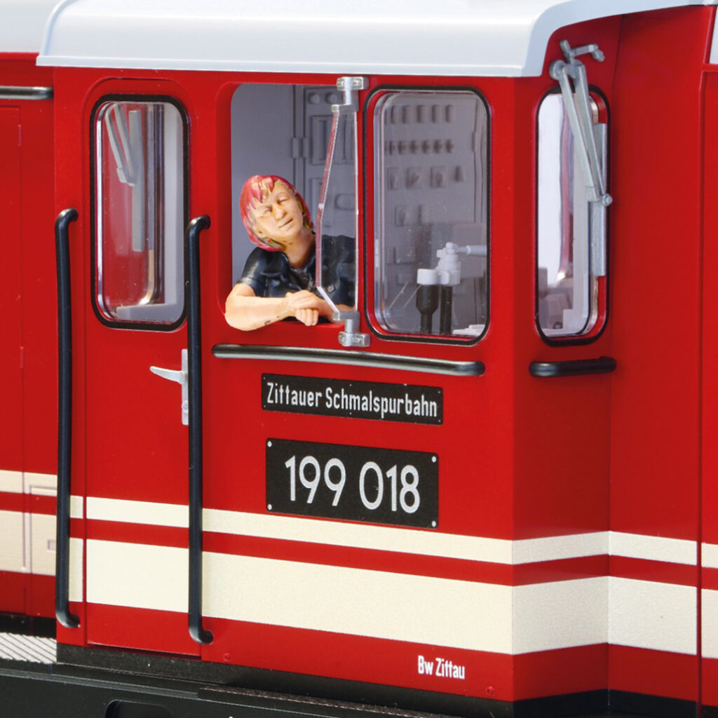 Figuren Deisgn Volker Bauer - Nicole